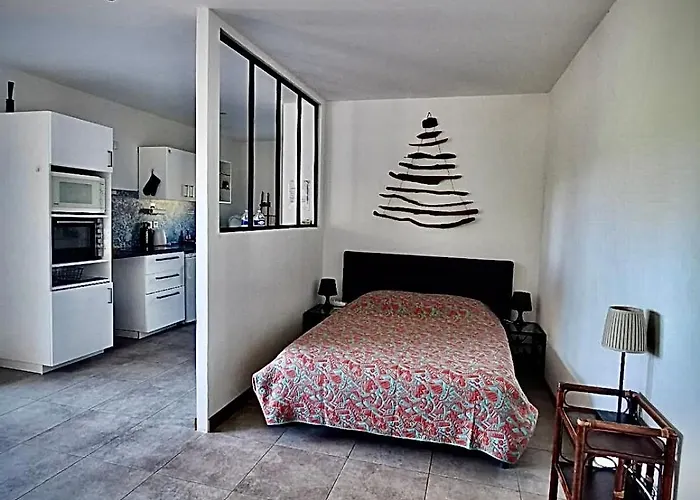 Lodging Au Milieu Des Vignes & Des Etoiles